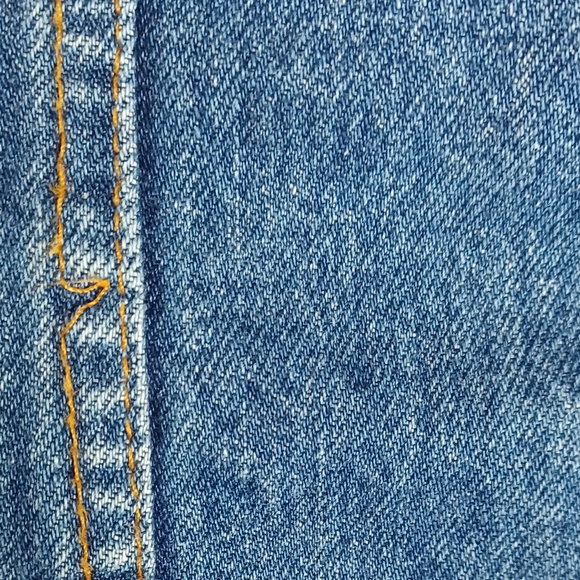 VINTAGE LEVI'S TRUCKER DENIM JACKET SIZE 36 0961-19 MADE IN CANADA - Picture 12 of 16